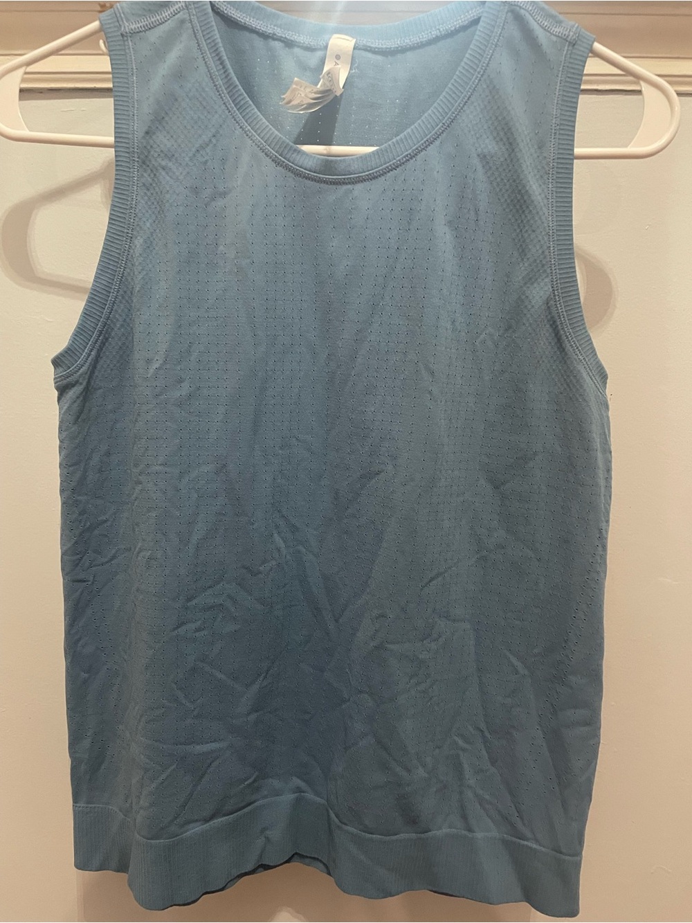 Athleta Light Blue Sleeveless Knit Tank Top